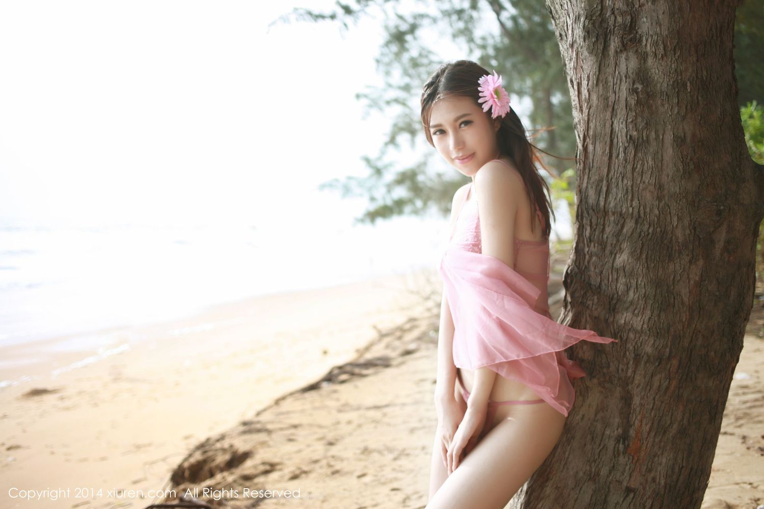 [XiuRen秀人网] 美女模特绮里嘉ula - 海边比基尼风情泳装套图 No.188