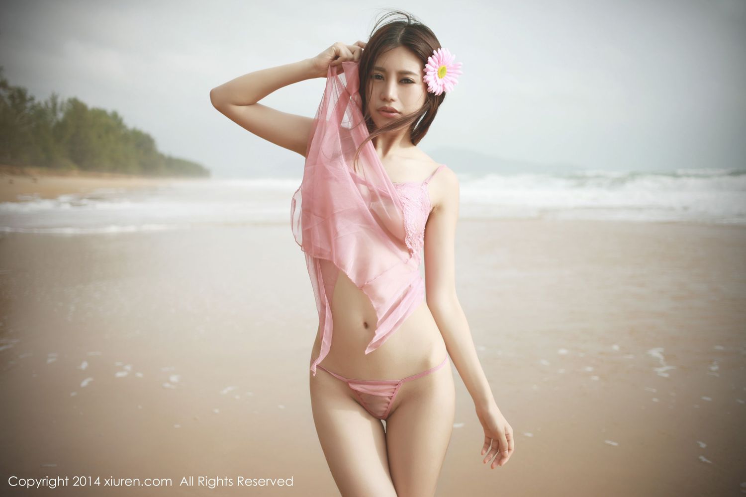 [XiuRen秀人网] 美女模特绮里嘉ula - 海边比基尼风情泳装套图 No.188