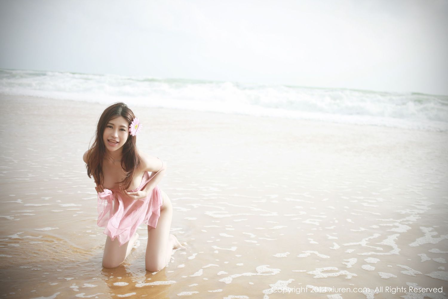 [XiuRen秀人网] 美女模特绮里嘉ula - 海边比基尼风情泳装套图 No.188