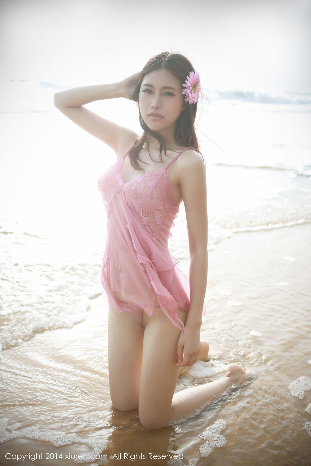 [XiuRen秀人网] 美女模特绮里嘉ula - 海边比基尼风情泳装套图 No.188