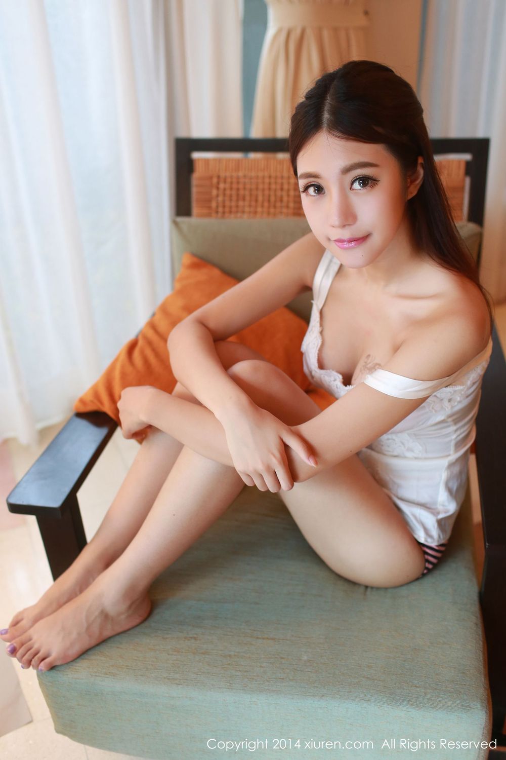 [XiuRen秀人网] 美女模特绮里嘉ula - 黑白泳装内衣诱惑泰国旅拍 No.205