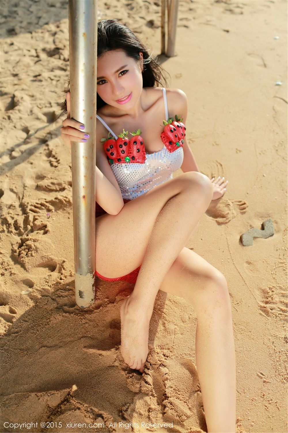 [XiuRen秀人网] 美女模特绮里嘉ula - 红色连体服饰沙滩内衣泰国旅拍 No.267