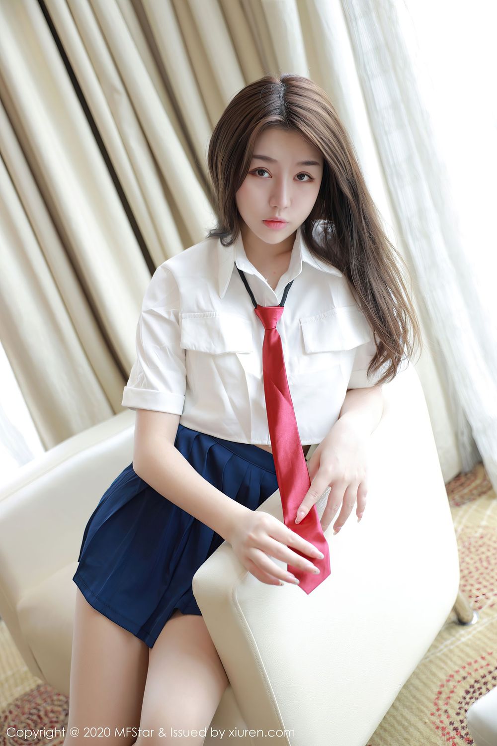 [MFStar模范学院] 美女模特梦梵 - 清纯气息JK制服系列性感写真 Vol.362