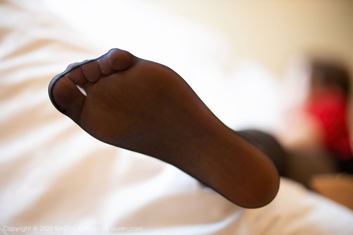 [XIAOYU语画界] 美女模特梦梵 - 红色职场OL制服黑丝系列写真 Vol.402