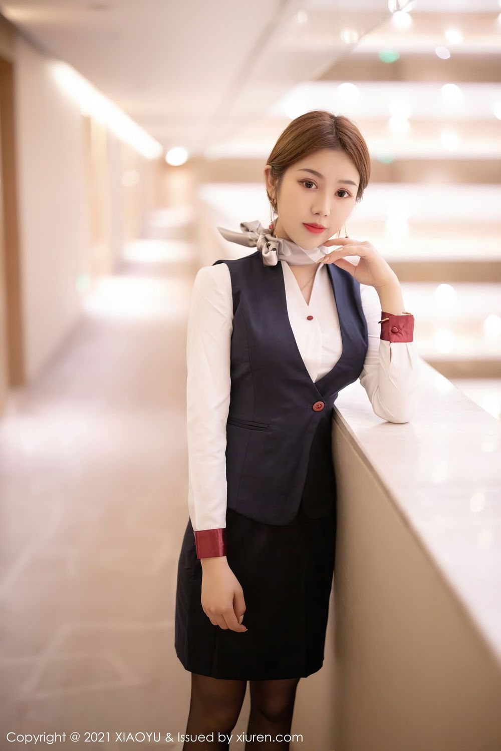 [XIAOYU语画界] 美女模特梦梵 - 黑丝美腿经典空乘制服系列写真 No.449