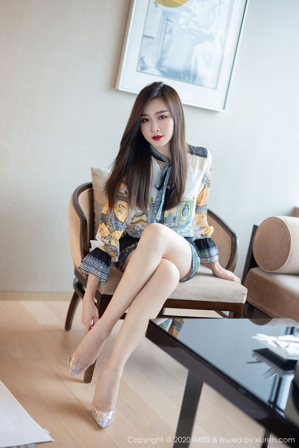 [IMiss爱蜜社] 气质美女Vanessa - 丝袜美腿内衣系列亭亭而立写真 Vol.525