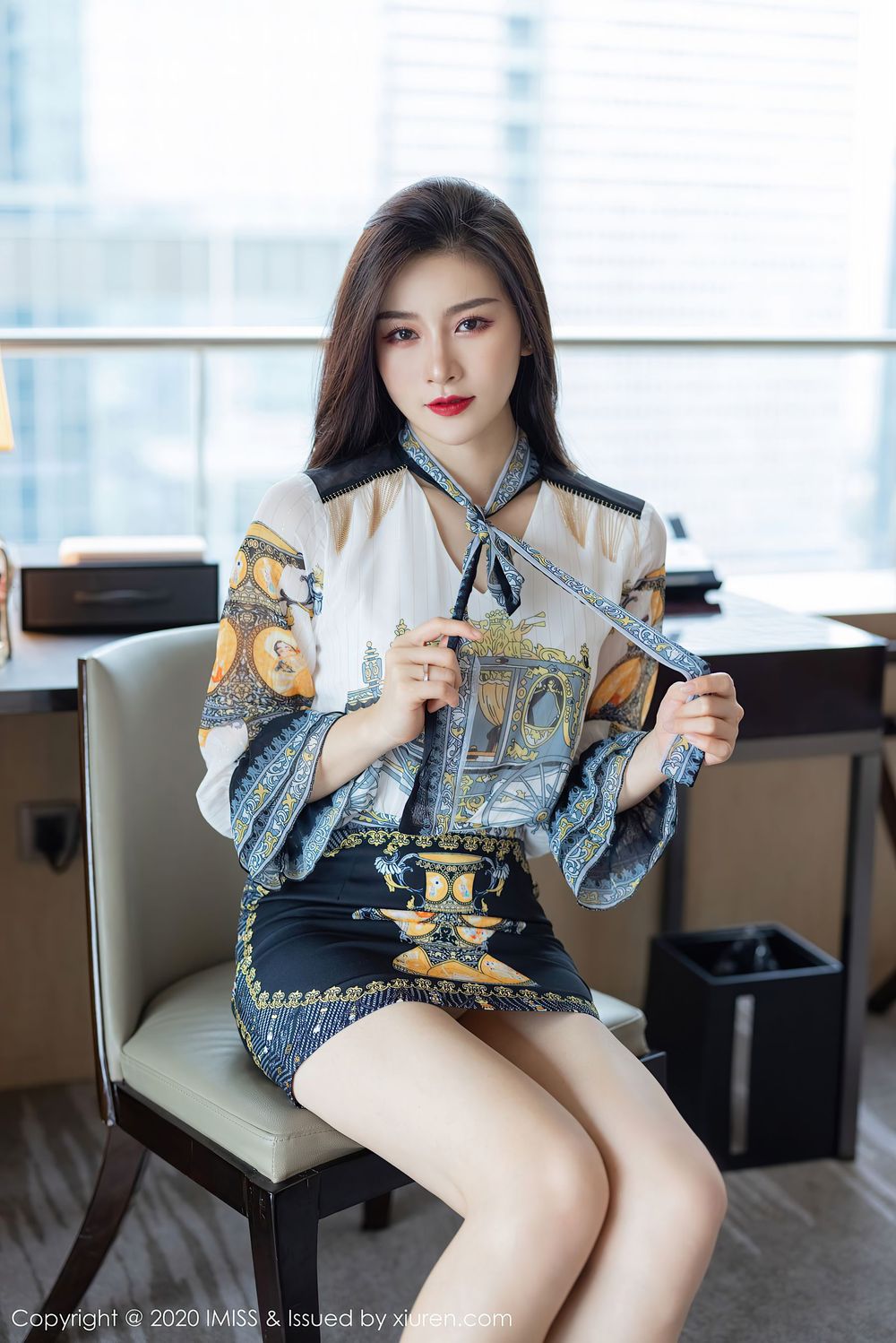 [IMiss爱蜜社] 气质美女Vanessa - 丝袜美腿内衣系列亭亭而立写真 Vol.525