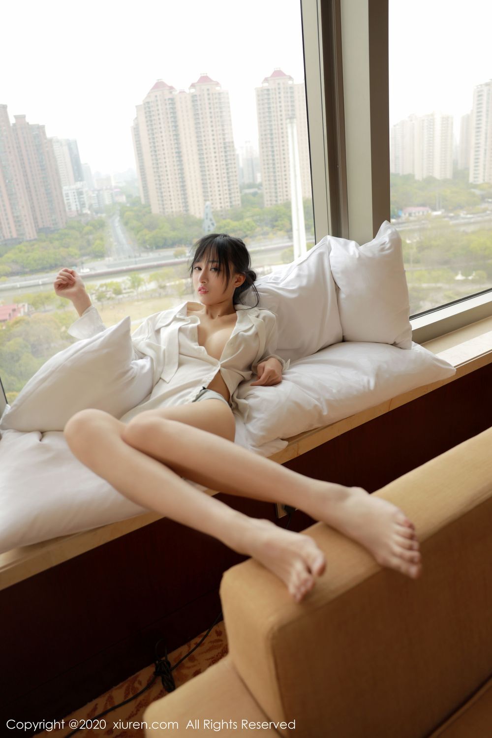 [XiuRen秀人网] 新人模特陈梵妮Fanny - 性感白衬衫系列写真 No.2191