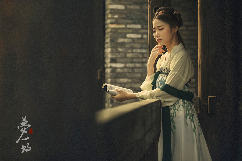 江南烟雨古装美女唯美古风摄影