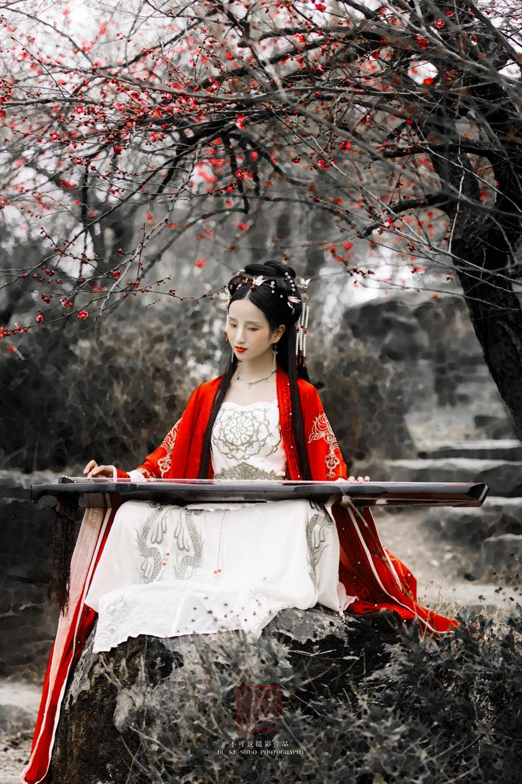 古装美女红妆素裹风情万种美图