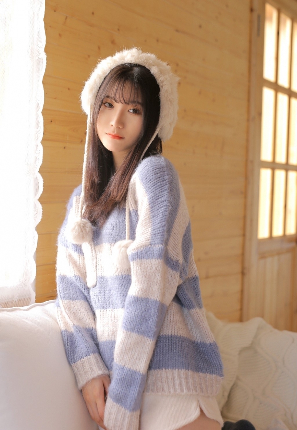 大长腿美少女温柔可人私房写真