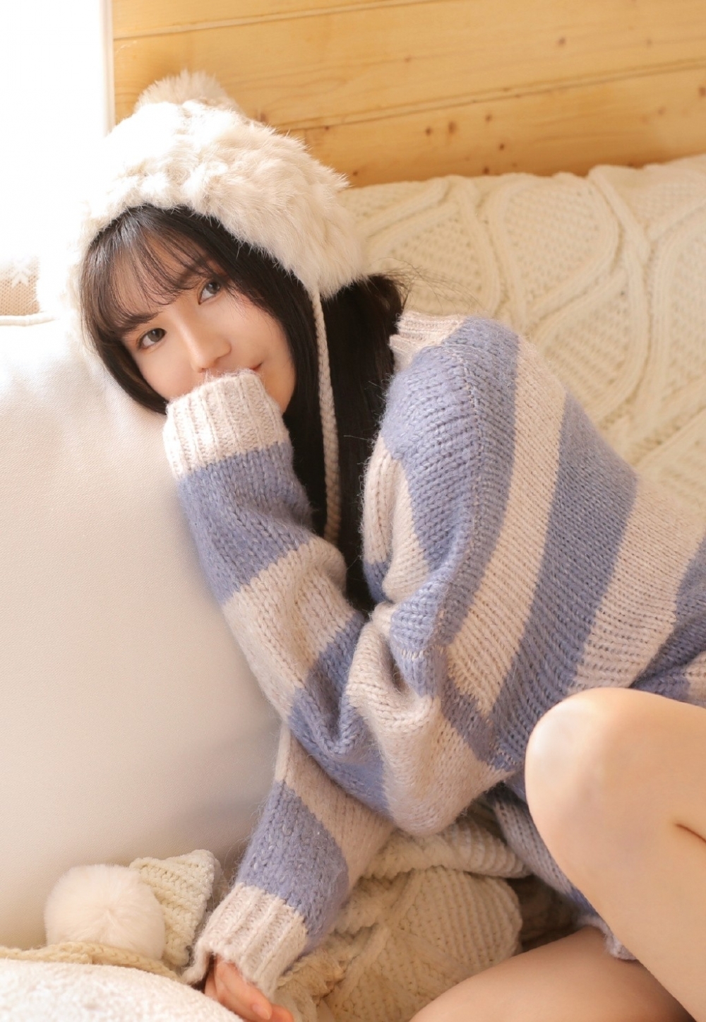 大长腿美少女温柔可人私房写真