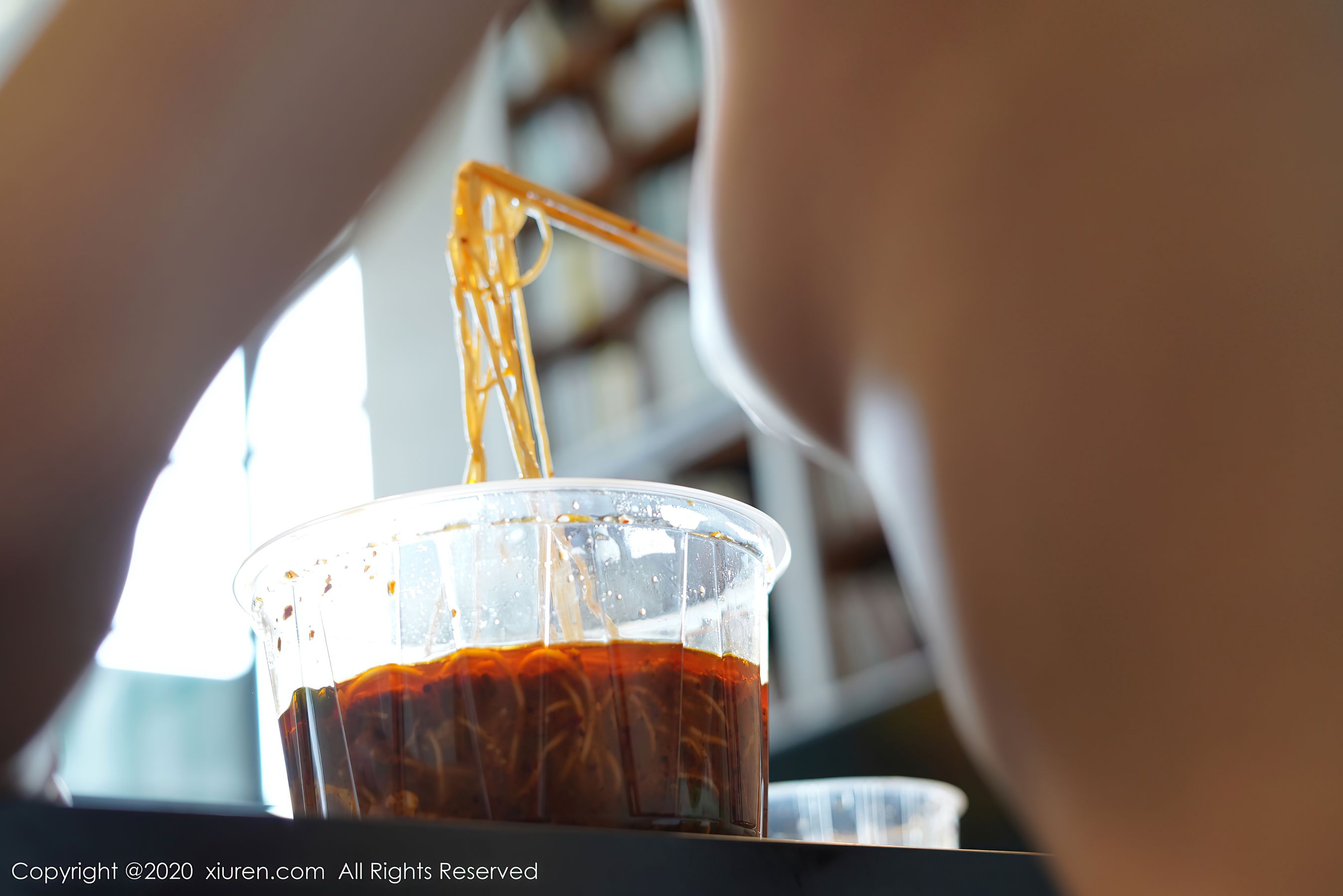 [秀人XiuRen] No.2676 仓井优香 - 居家厨娘主题系列