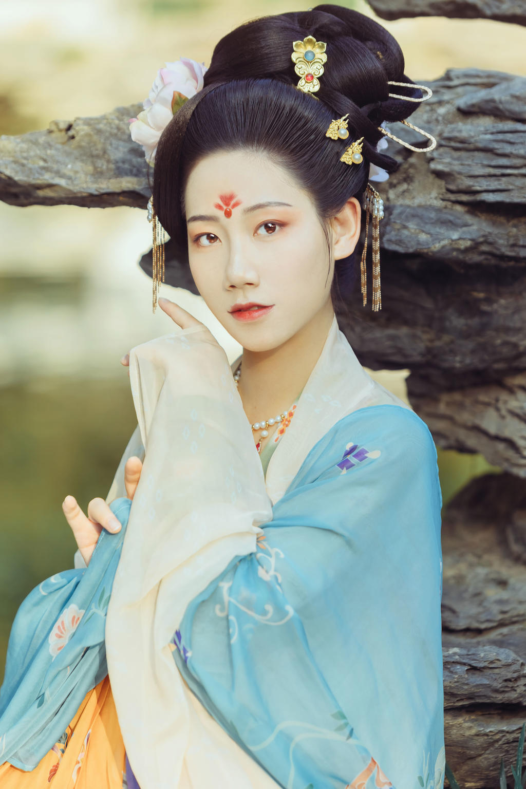 汉服美女雍容华贵唯美古风摄影