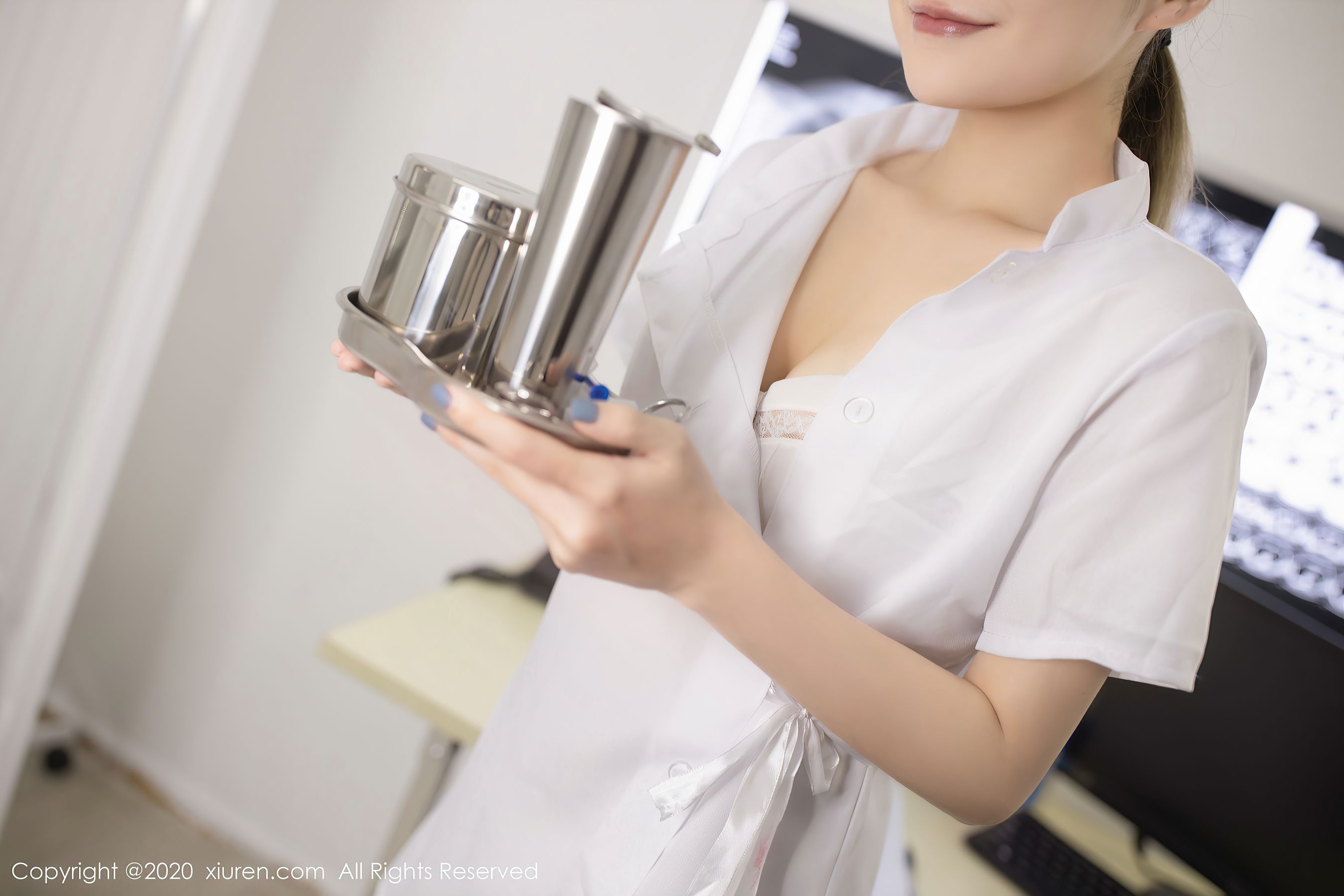 [秀人XiuRen] No.2743 鱼子酱Fish - 护士打针主题系列