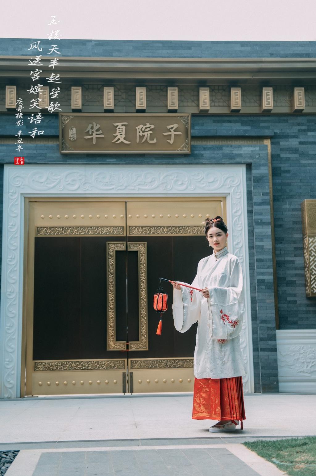 清新脱俗汉服美女唯美古风摄影