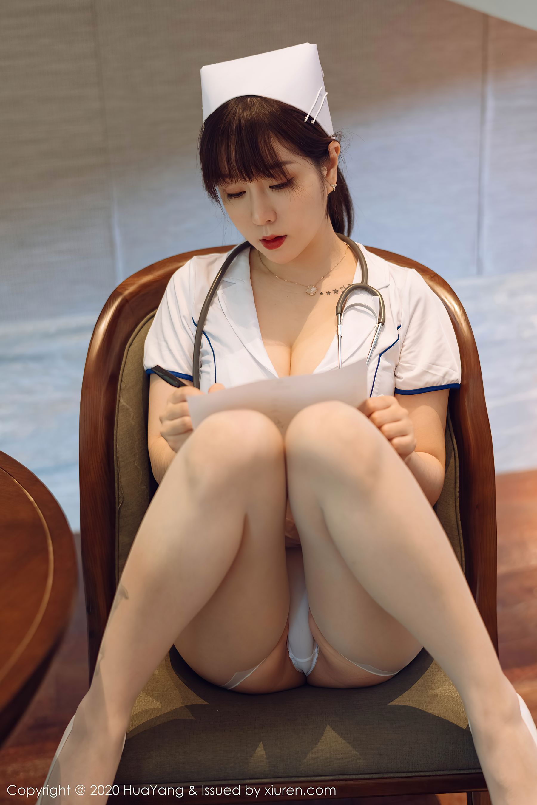 [花漾HuaYang] Vol.330 王雨纯 - 护士长的私人温柔体贴服务哦~