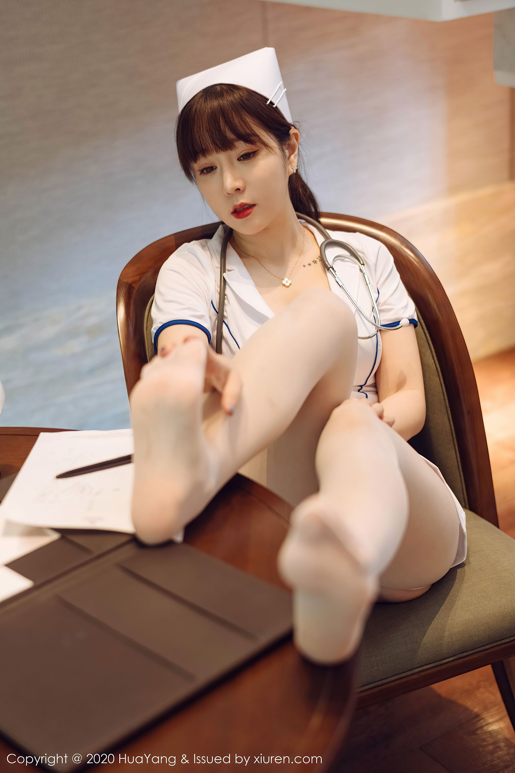 [花漾HuaYang] Vol.330 王雨纯 - 护士长的私人温柔体贴服务哦~