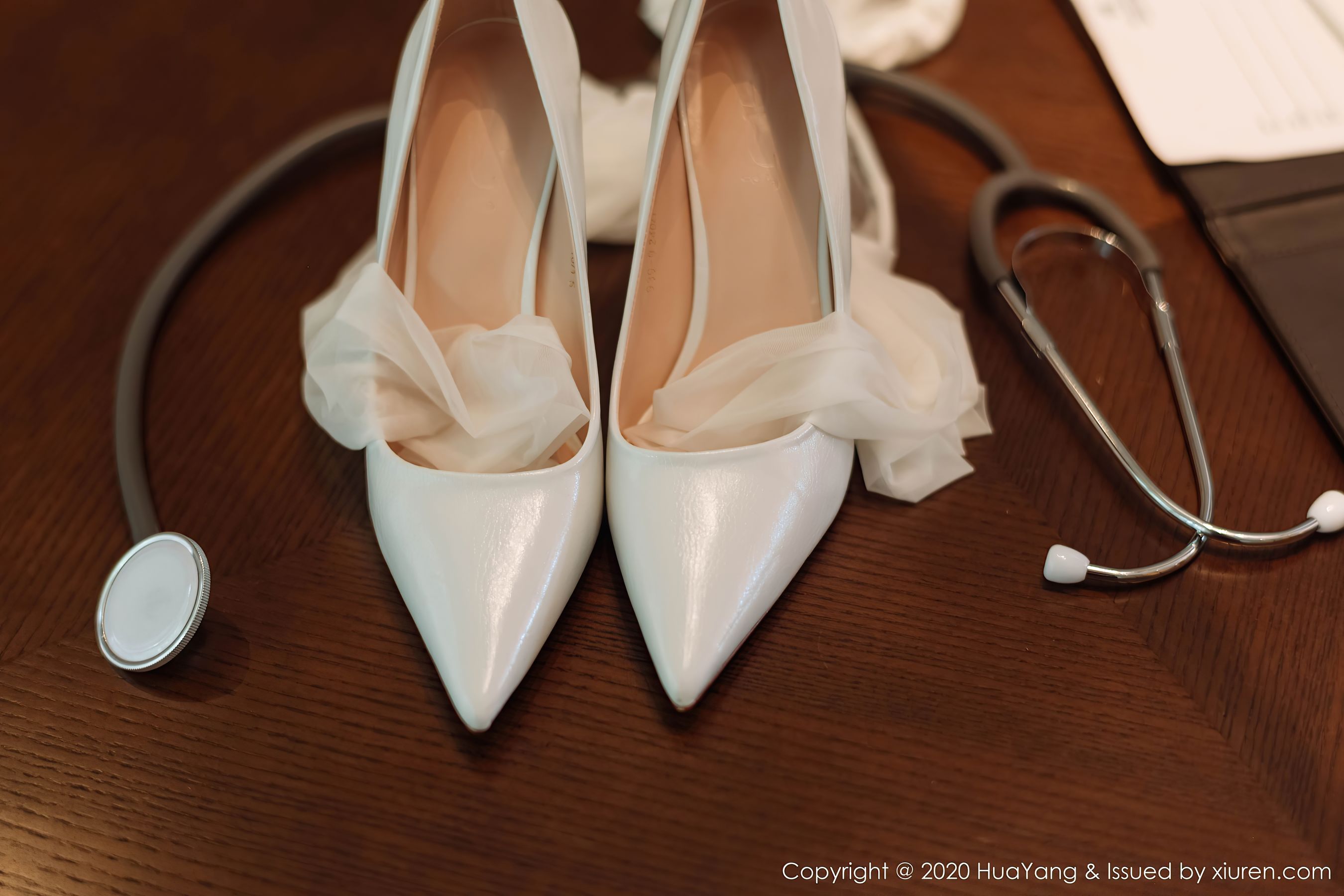 [花漾HuaYang] Vol.330 王雨纯 - 护士长的私人温柔体贴服务哦~