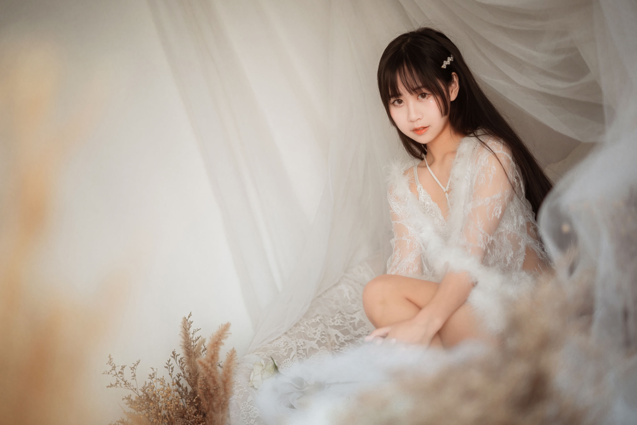 COS美少女萌芽儿o0 《毛绒内衣》