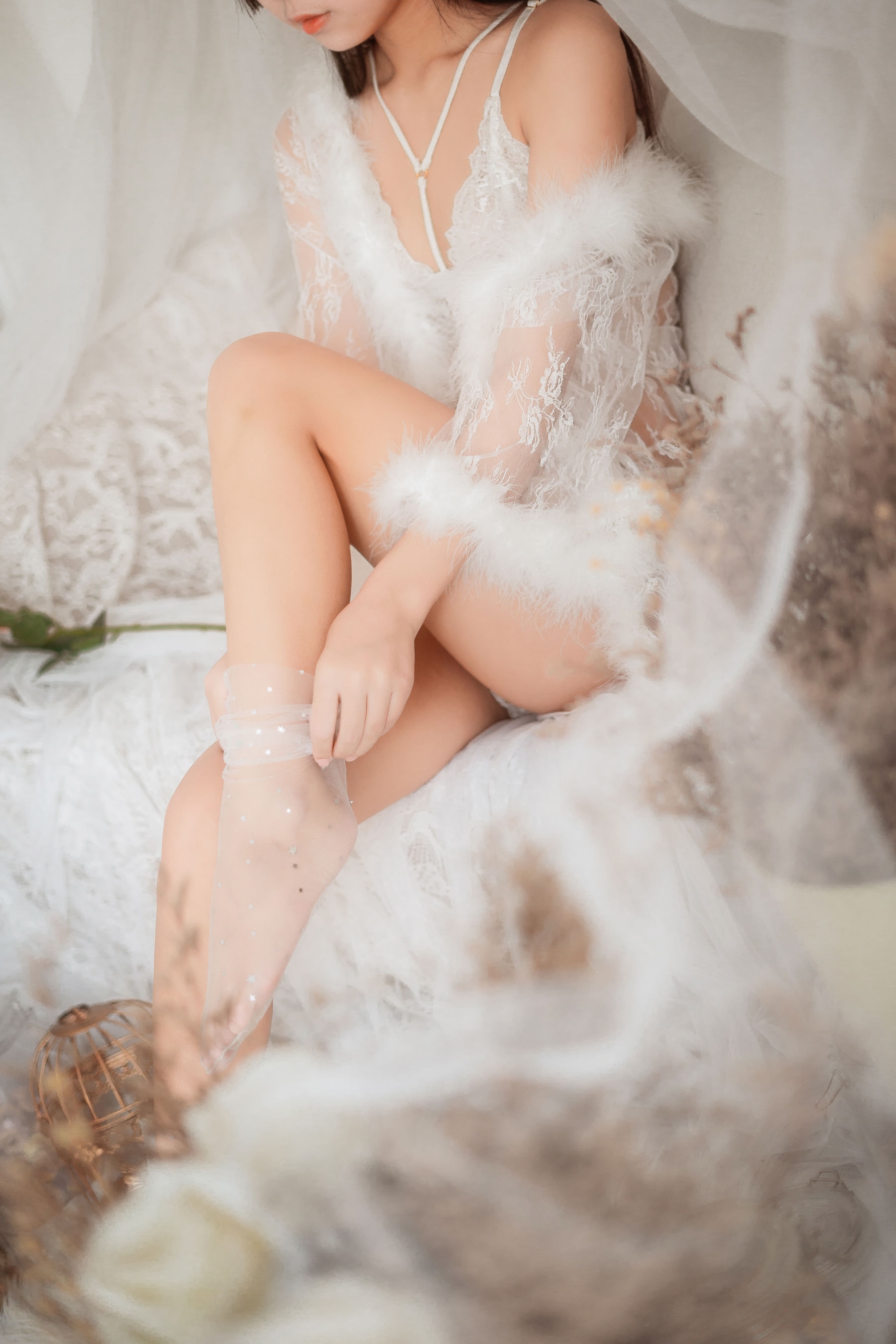 COS美少女萌芽儿o0 《毛绒内衣》