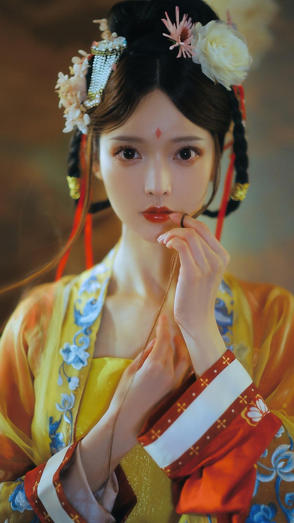 古装美女杏眼桃腮唯美古风摄影