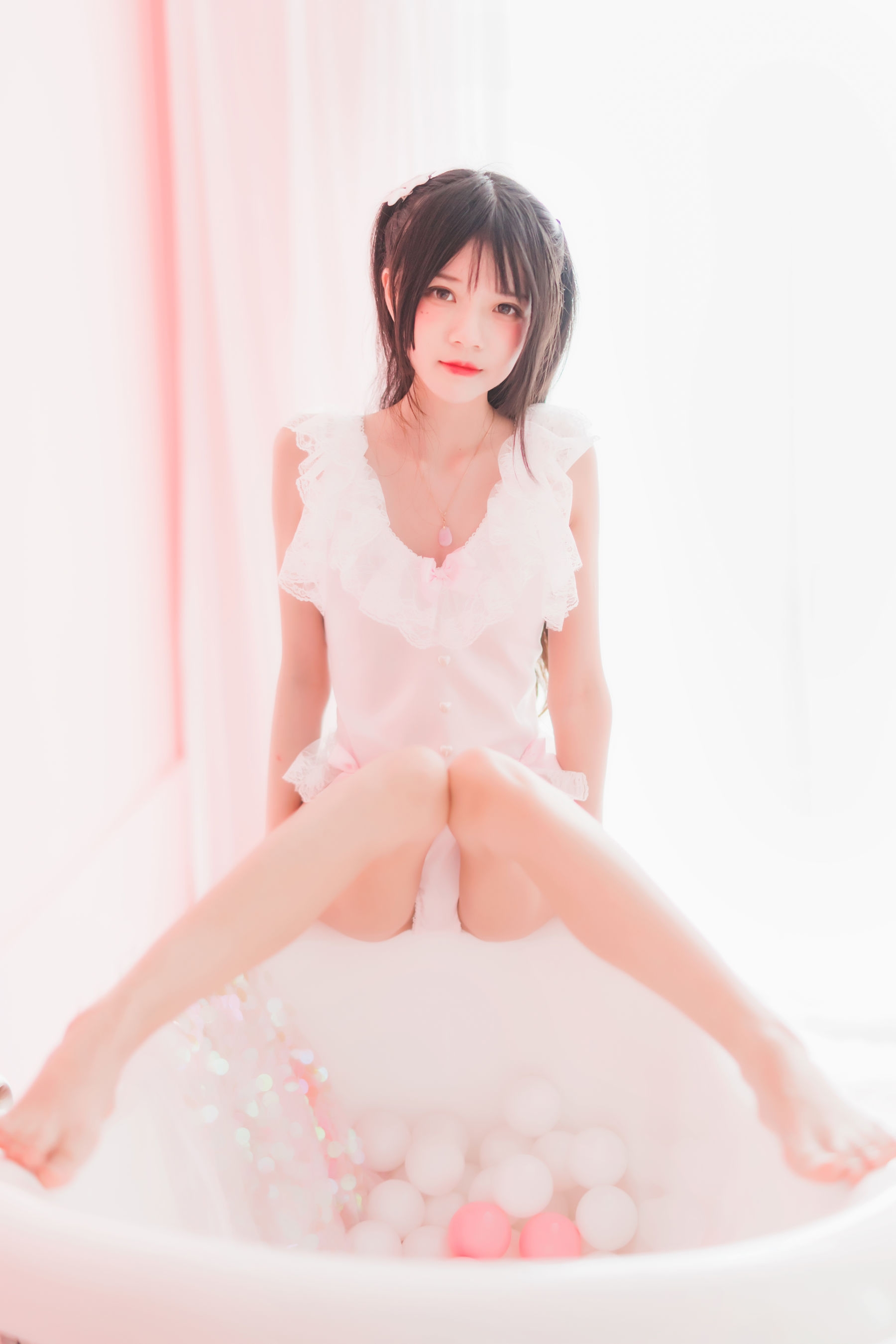 桜桃喵 冬眠系列 《粉色浴缸》