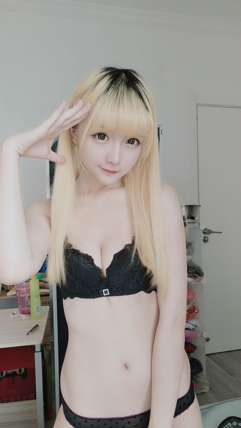 星之迟迟 《jk格子裙》