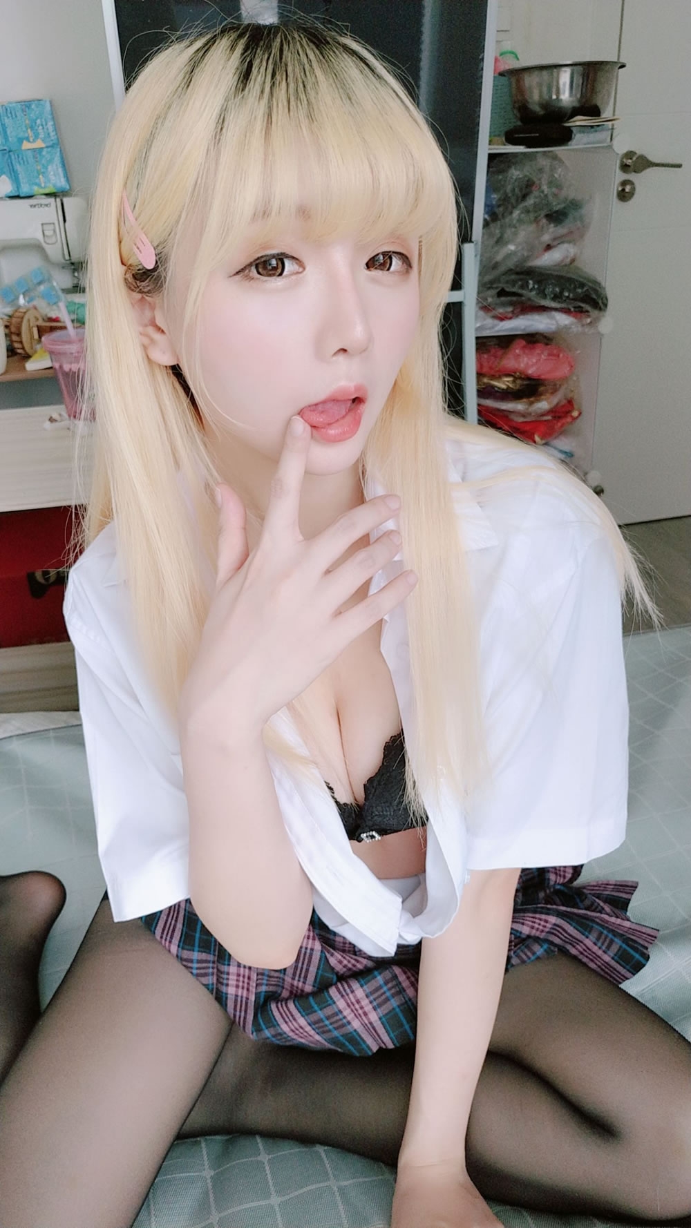 星之迟迟 《jk格子裙》