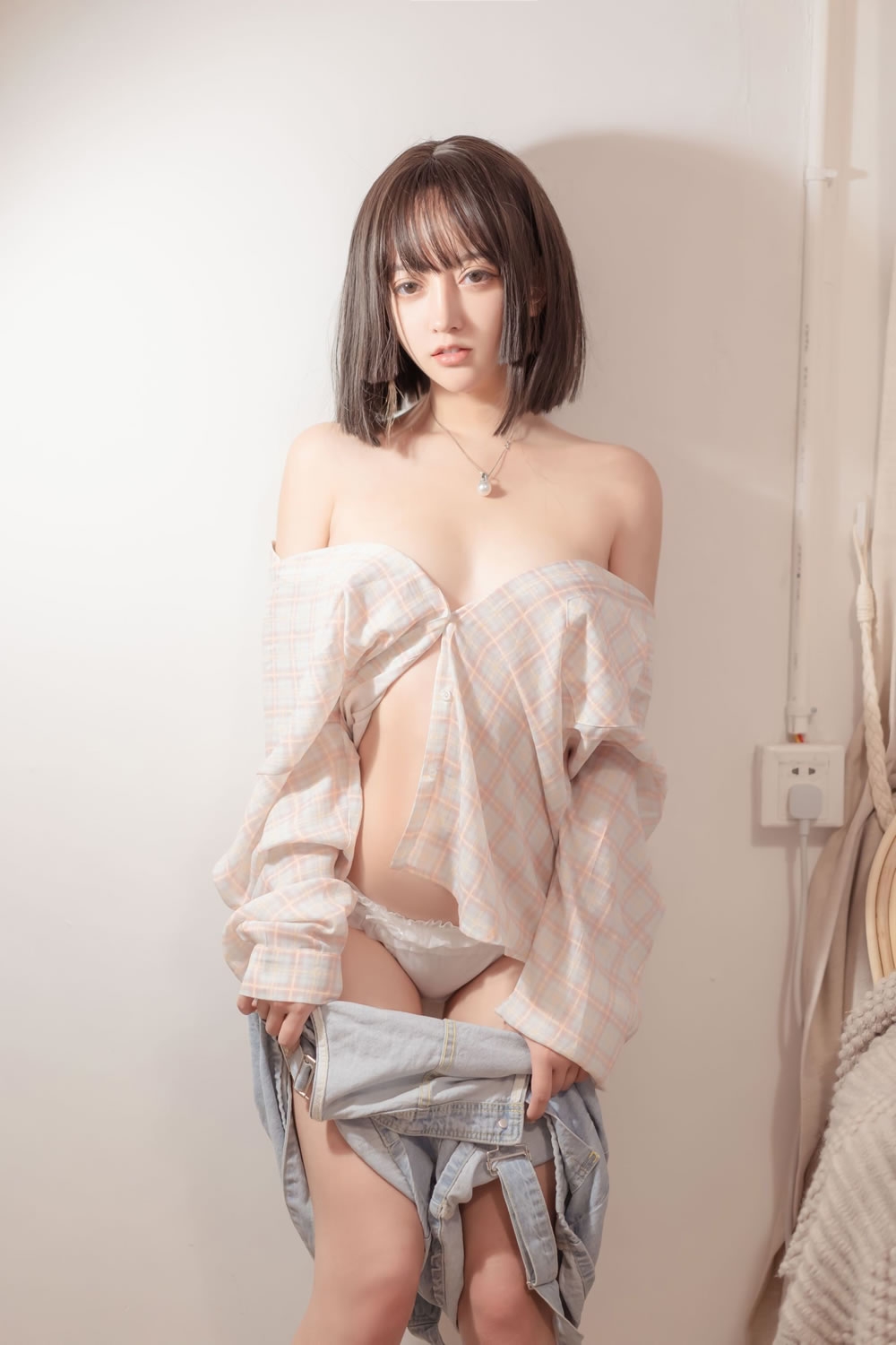 [美女Coser] 米线线sama 《背带裤》