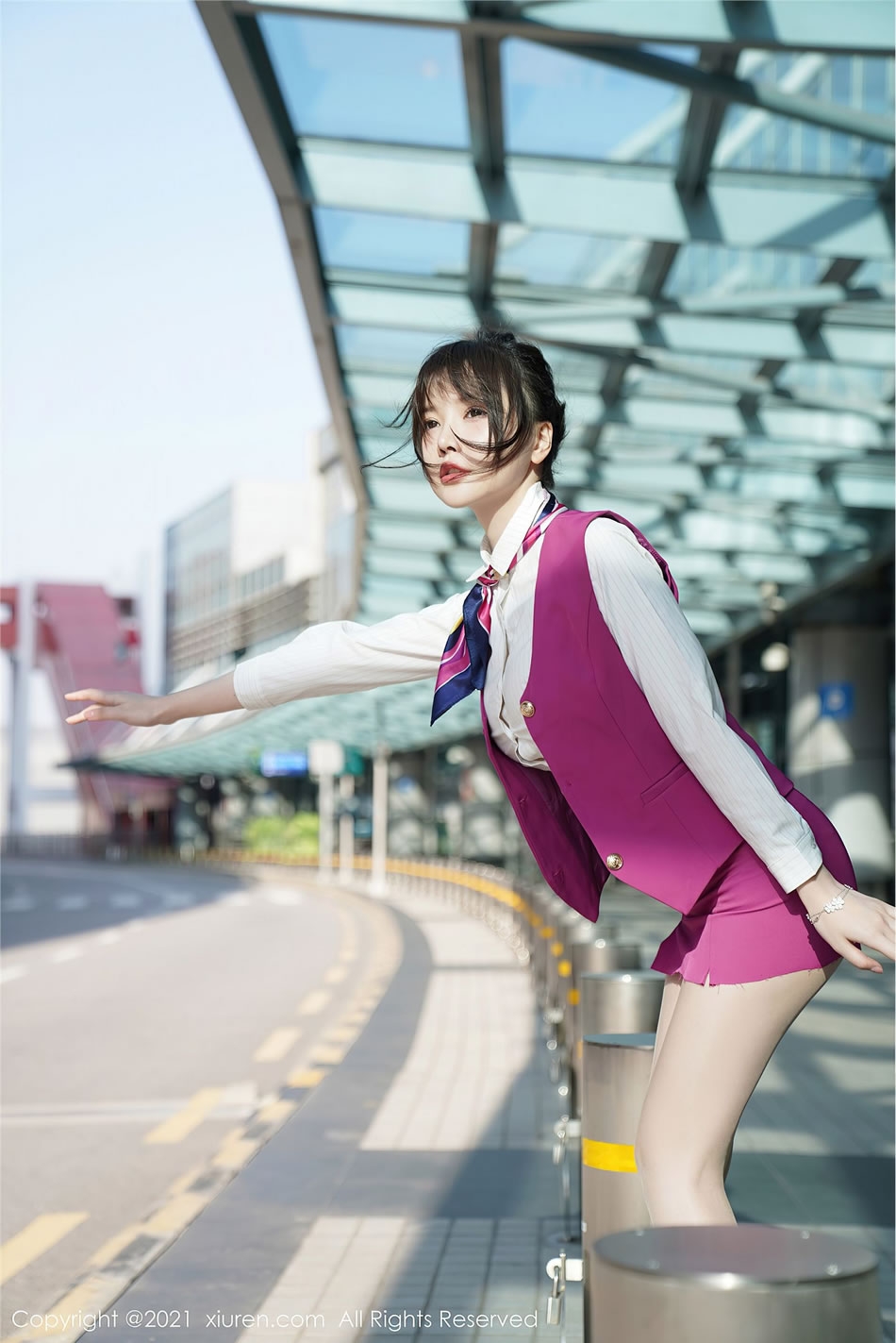 [XIUREN秀人网] 糯美子MINIbabe NO.3103 性感空姐制服写真