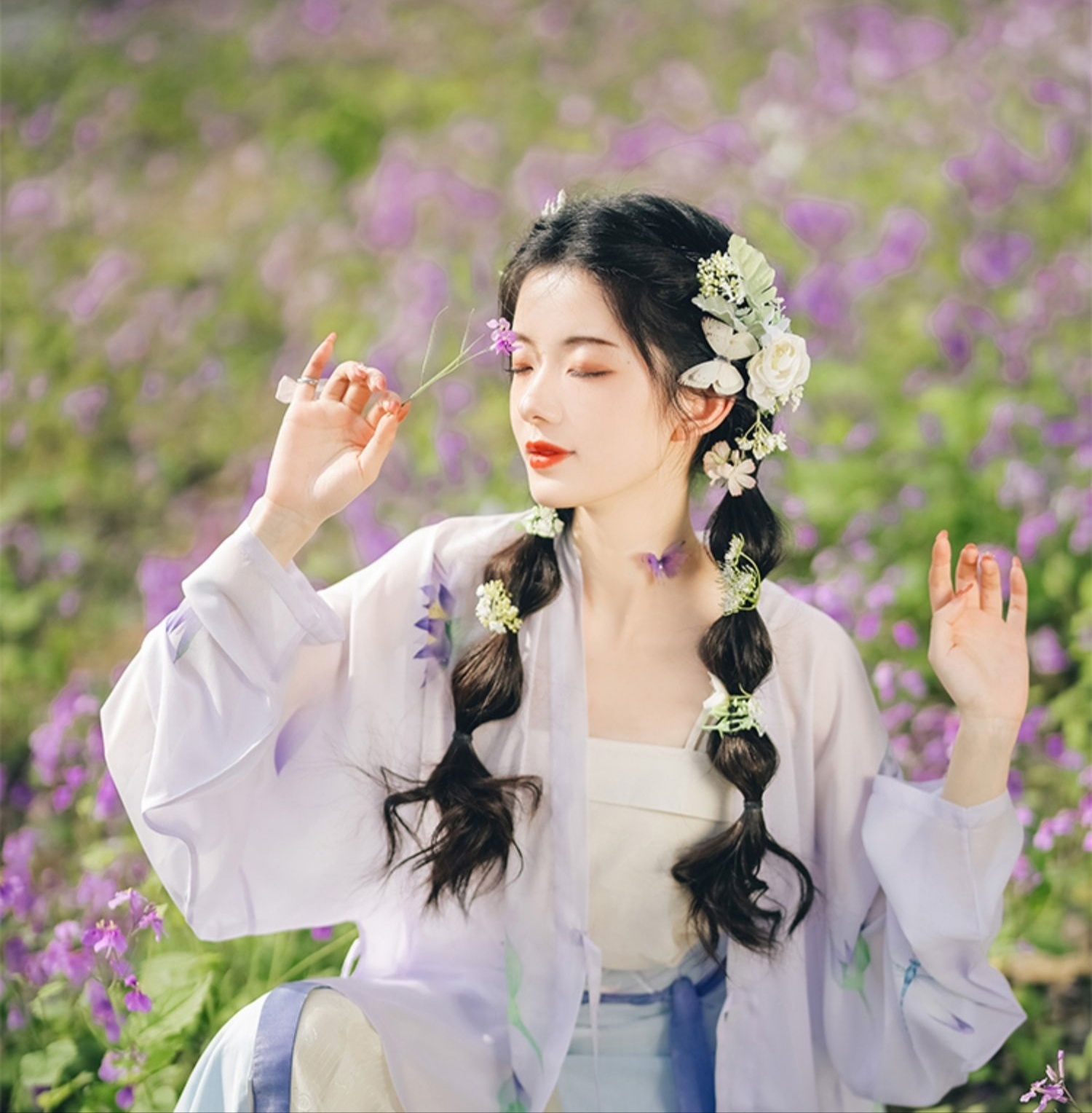 汉服美女亭亭玉立唯美古风摄影