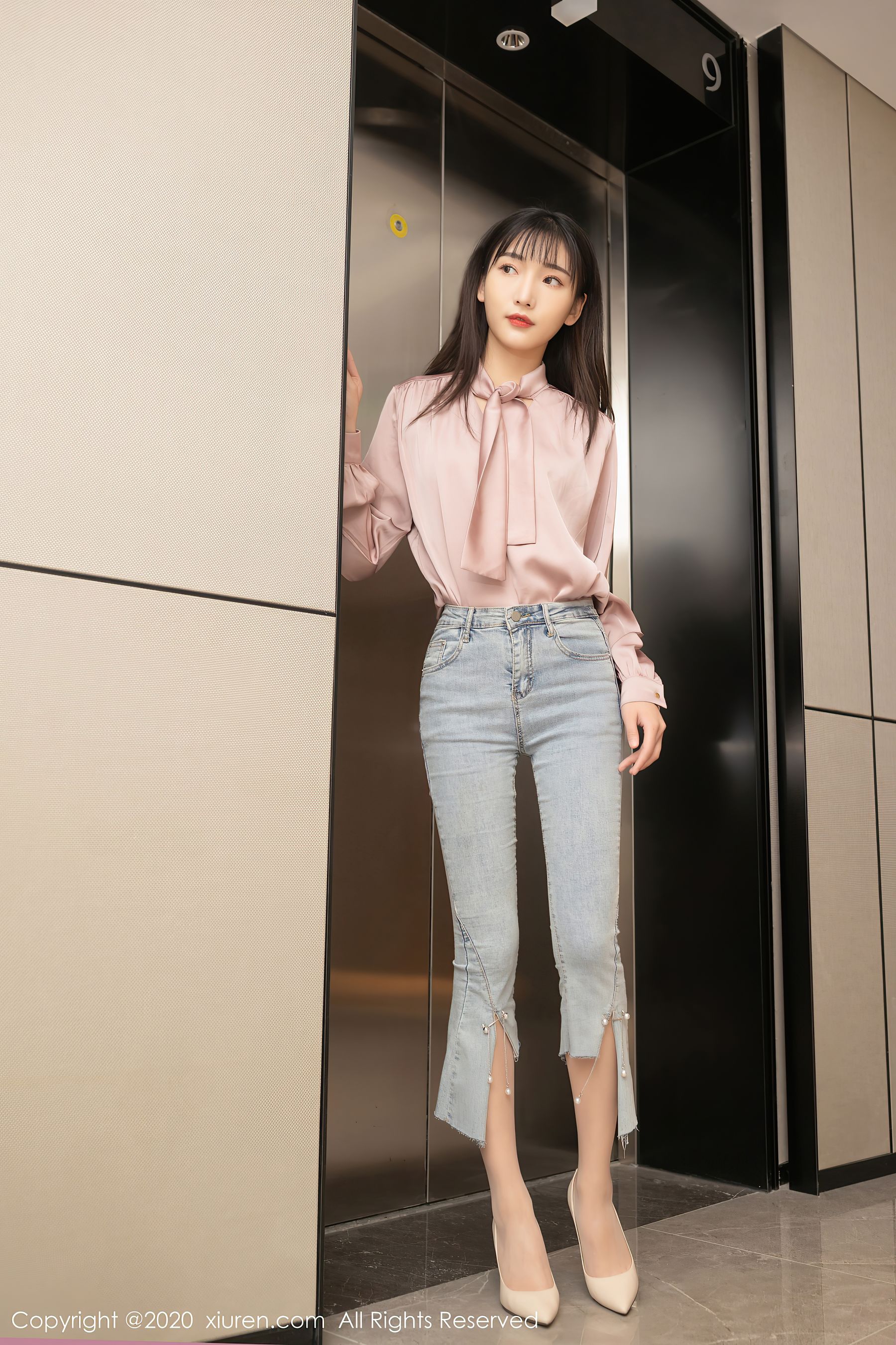 [秀人XIUREN] No.2955 陆萱萱 - 下班偶遇主题