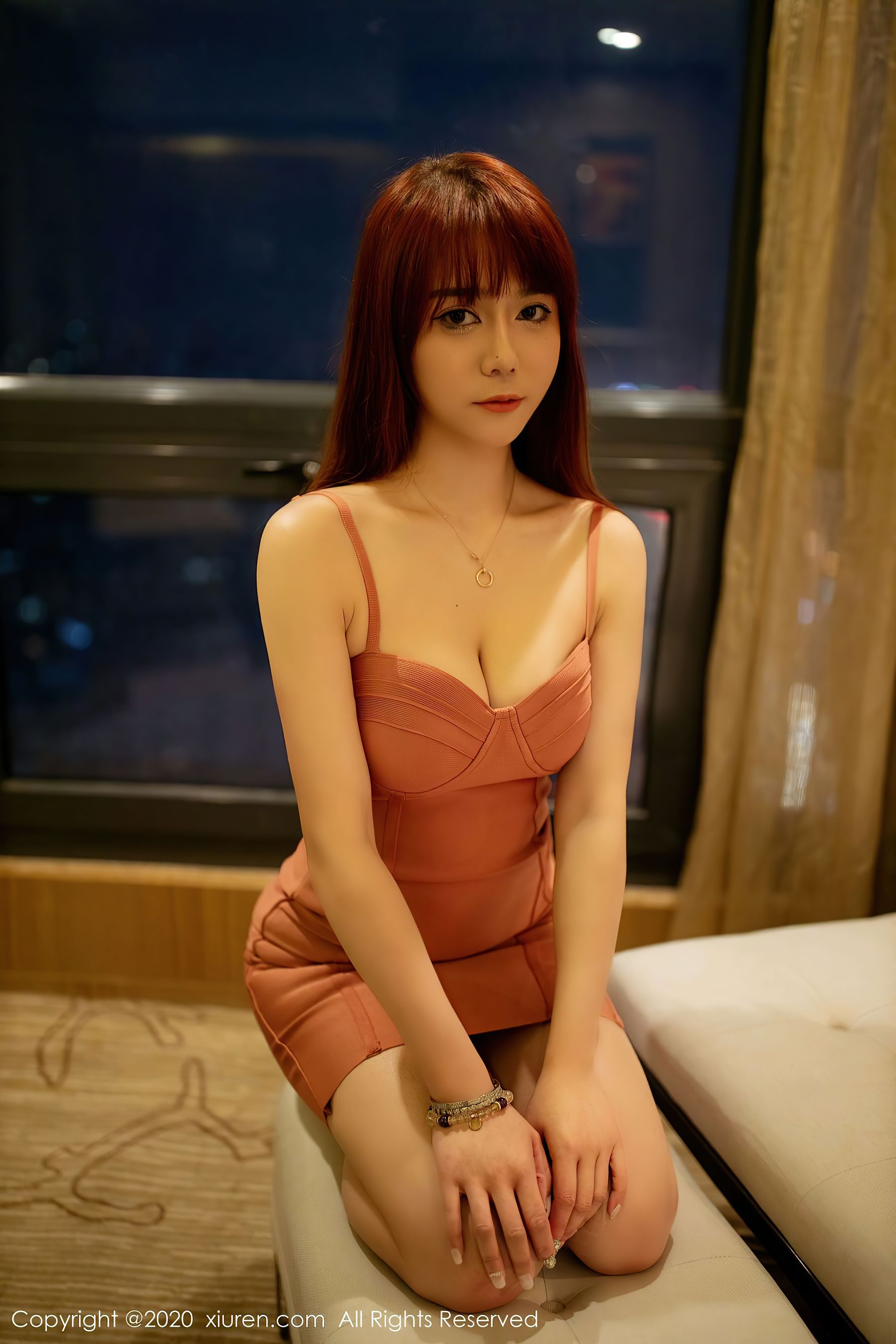 [秀人XIUREN] No.2956 fairy如歌 - 典雅吊裙与朦胧丝袜美腿修长