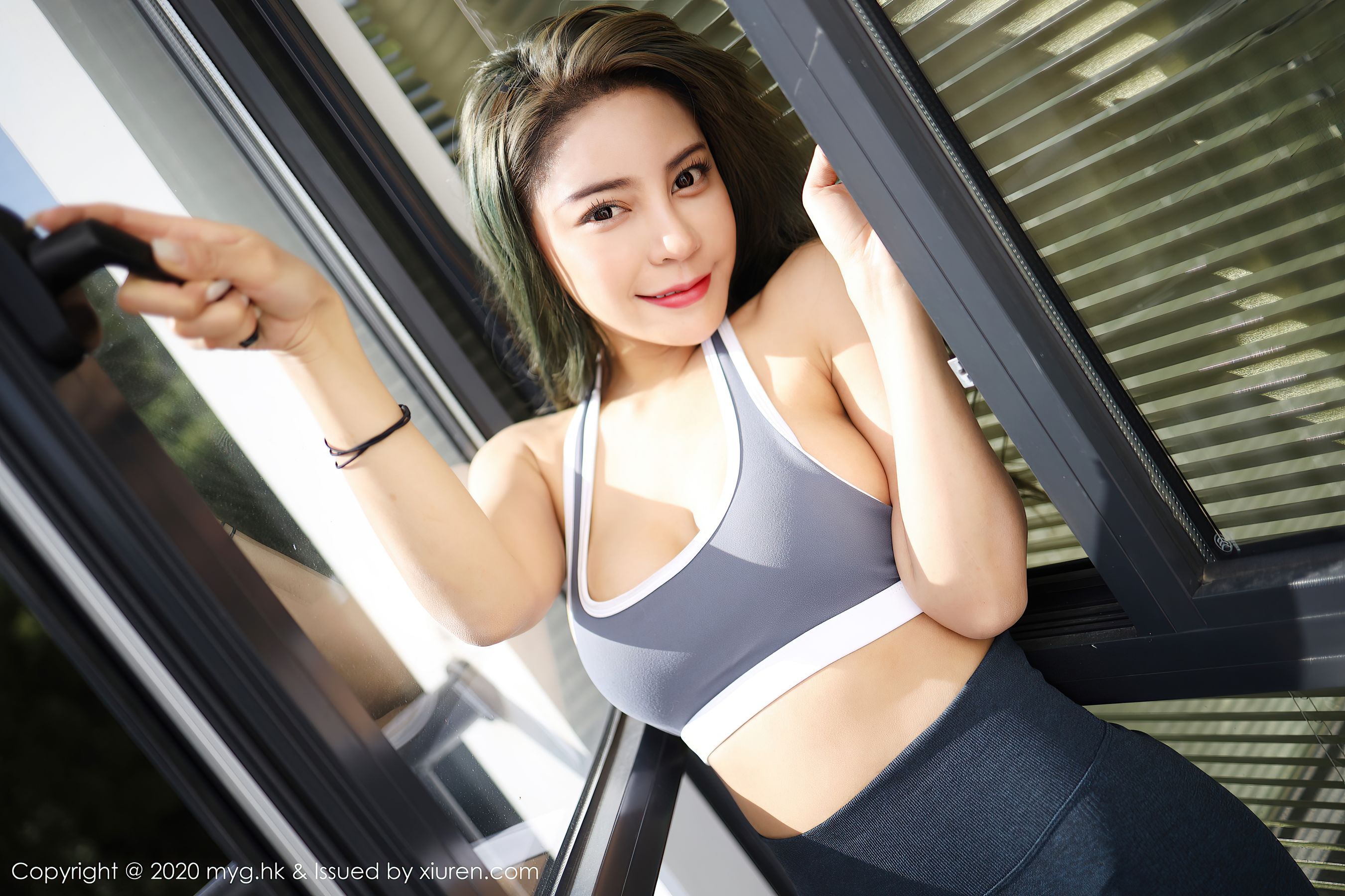 [美媛馆MyGirl] Vol.456 monika九月 - 运动内衣之下的魔鬼般惹火身材