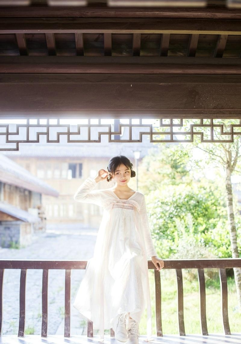 清新脱俗古装美女唯美古风摄影