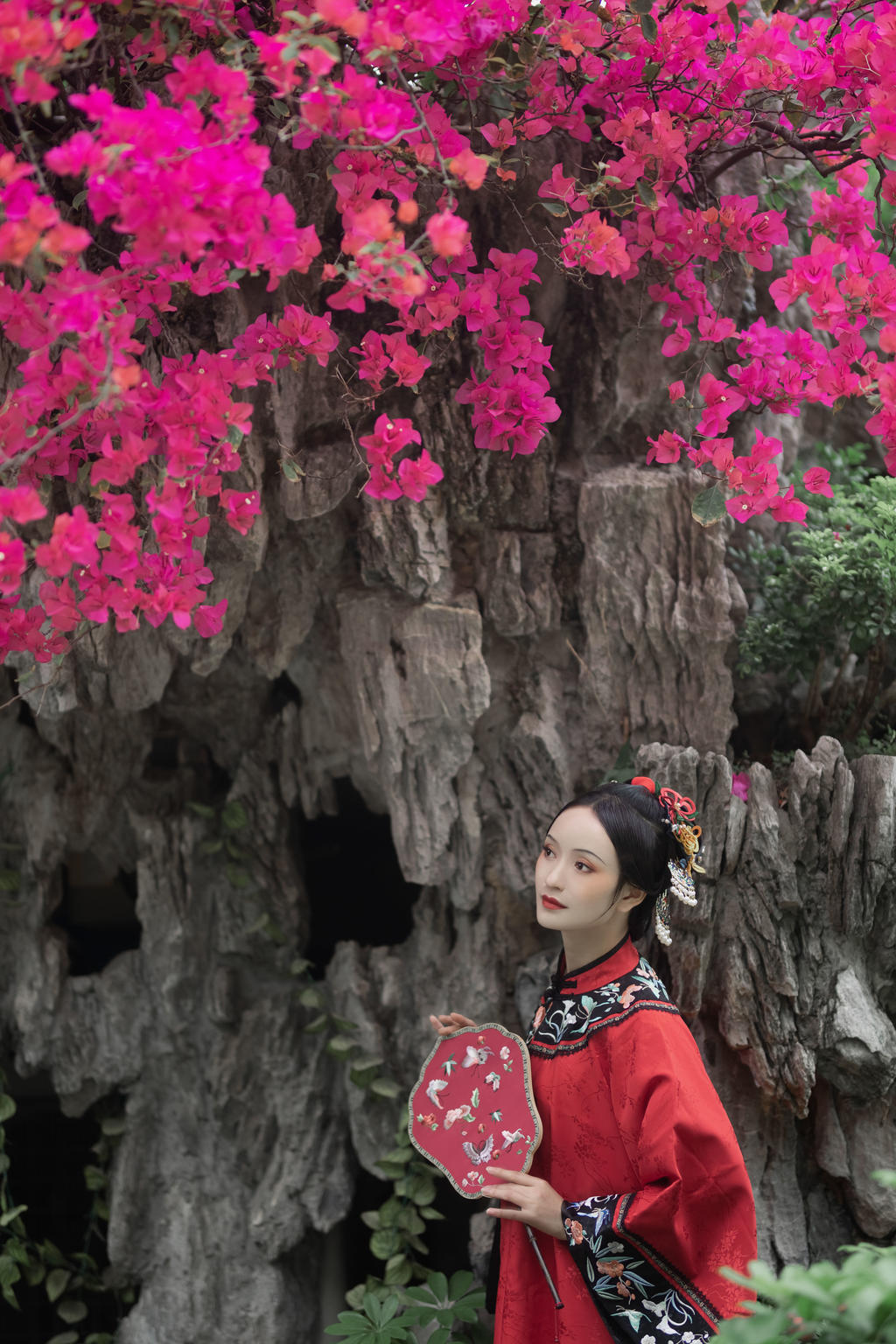 古装美女红妆素裹妩媚妖娆图片