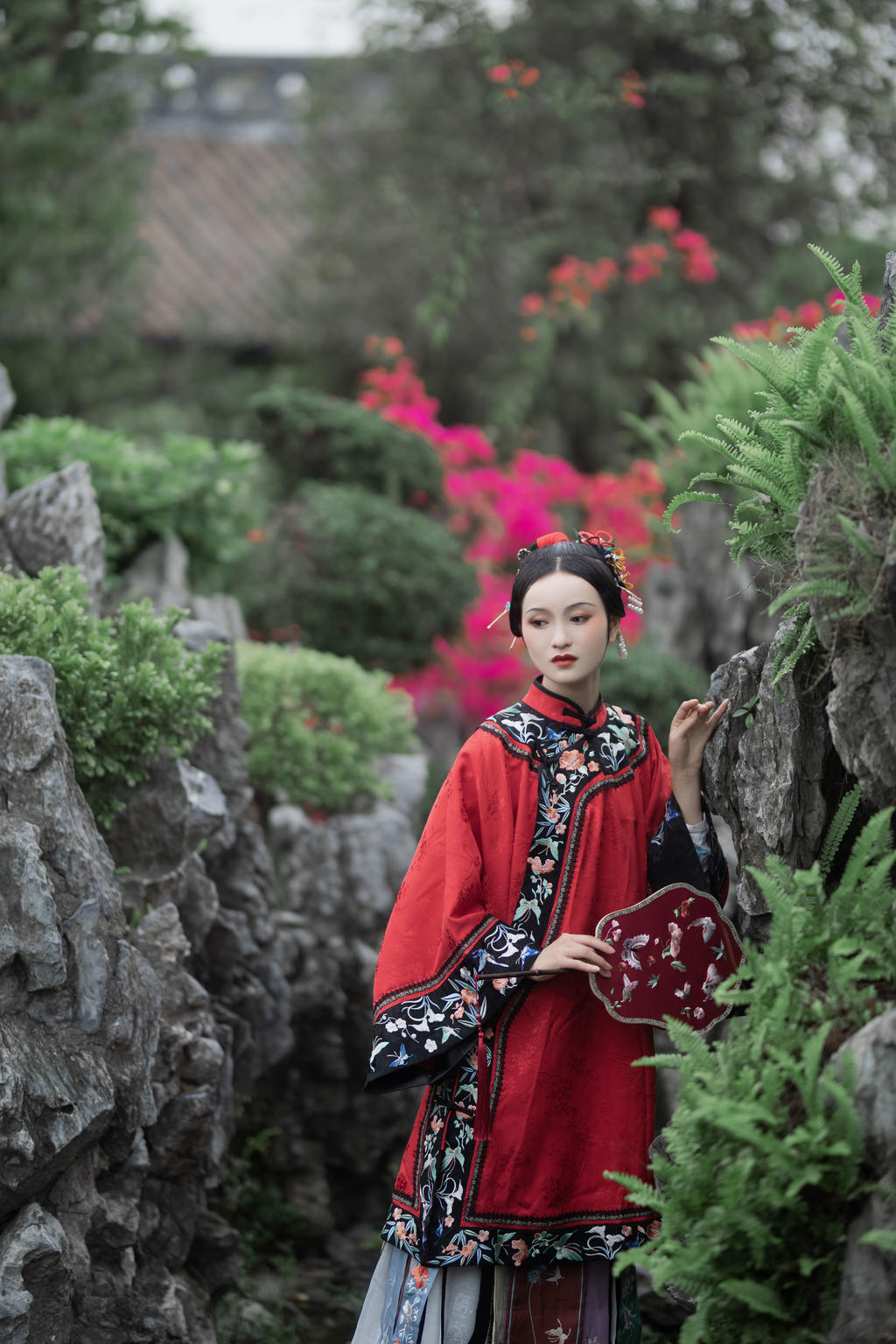 古装美女红妆素裹妩媚妖娆图片