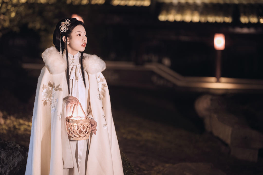 汉服美女仙气飘飘唯美古风摄影