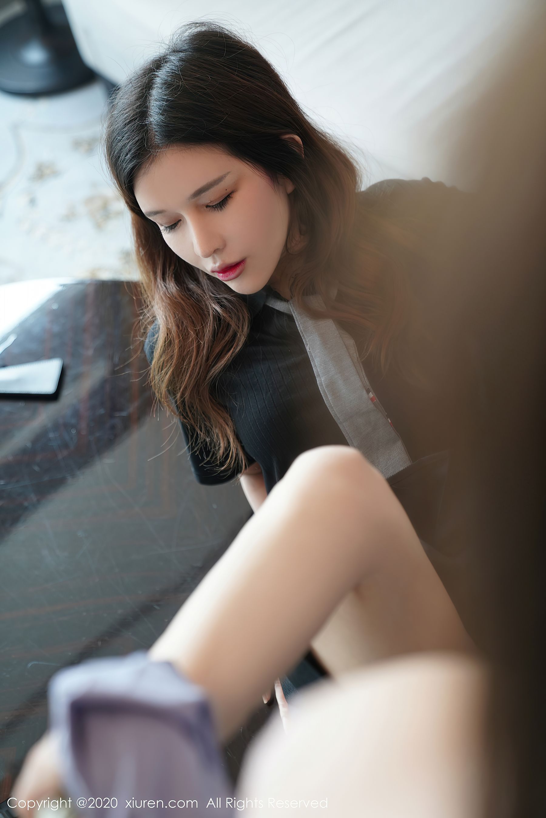 [秀人XIUREN] No.2793 @萌汉药baby&amp;@张雨萌 - 经典眼镜OL制服