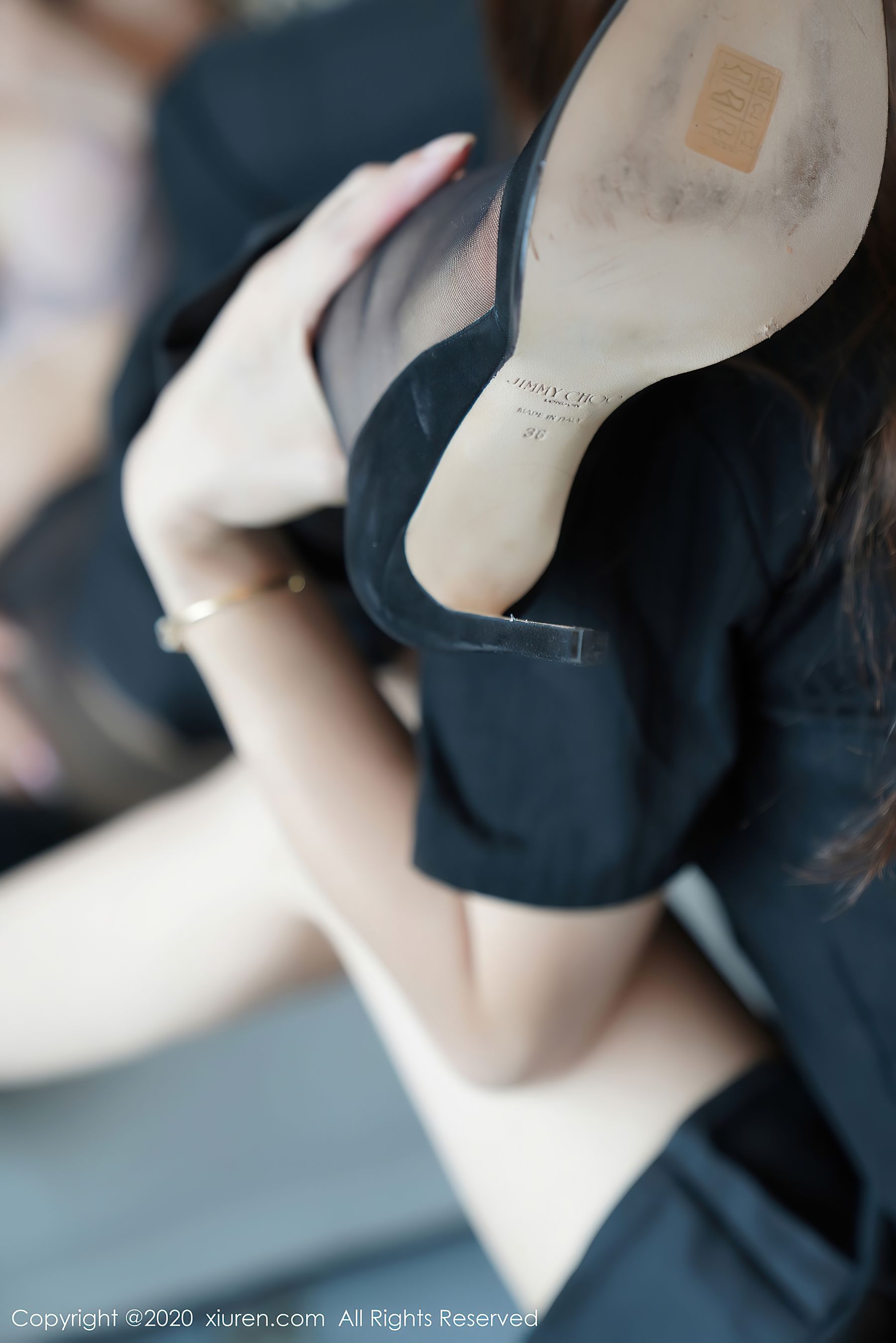 [秀人XIUREN] No.2793 @萌汉药baby&amp;@张雨萌 - 经典眼镜OL制服