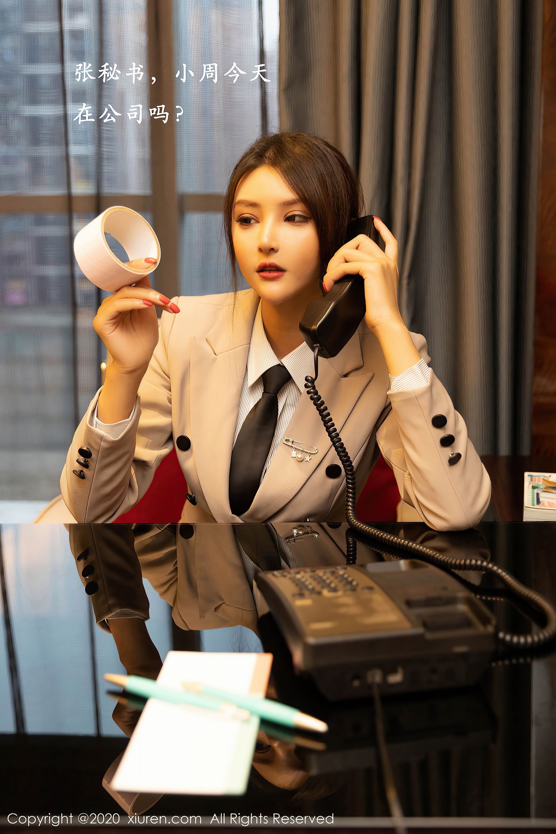 [秀人XIUREN] No.2857 @周于希Sandy&amp;@Emily顾奈奈 - 办公室霸道总裁系列