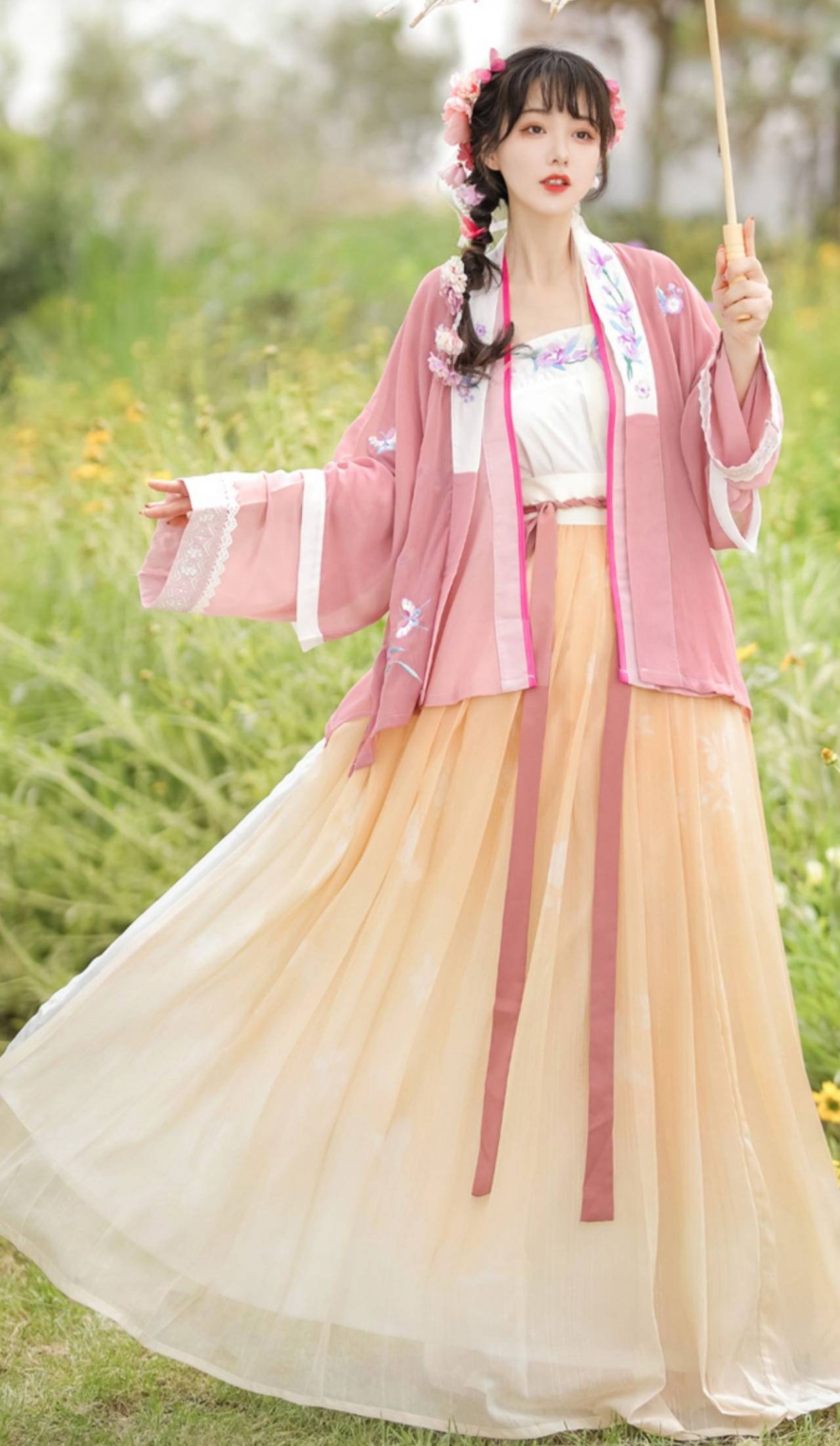 汉服少女娇小玲珑唯美古风摄影