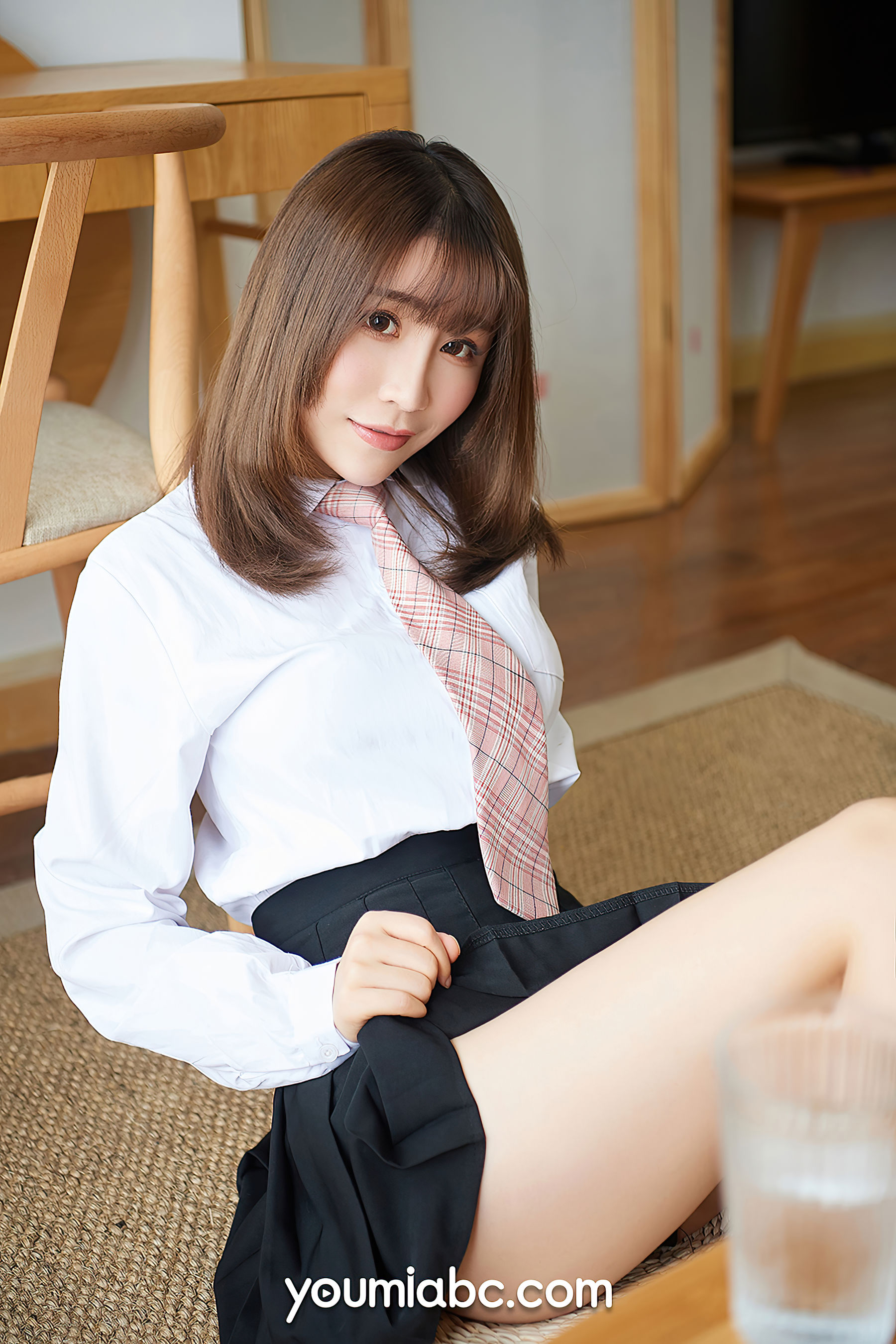 [尤蜜YouMiabc]  绯月樱-Cherry - 学生妹の制服诱惑