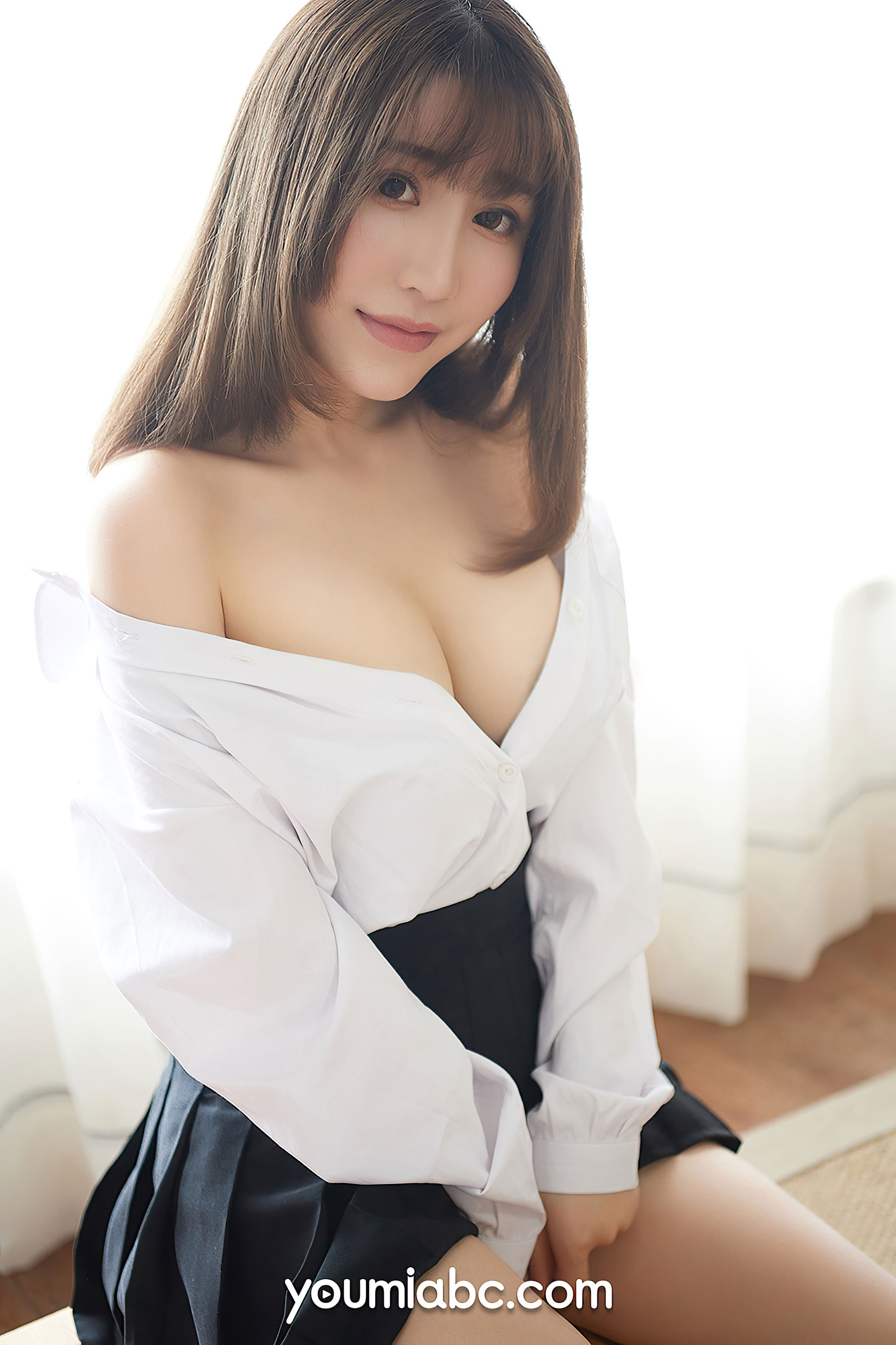 [尤蜜YouMiabc]  绯月樱-Cherry - 学生妹の制服诱惑