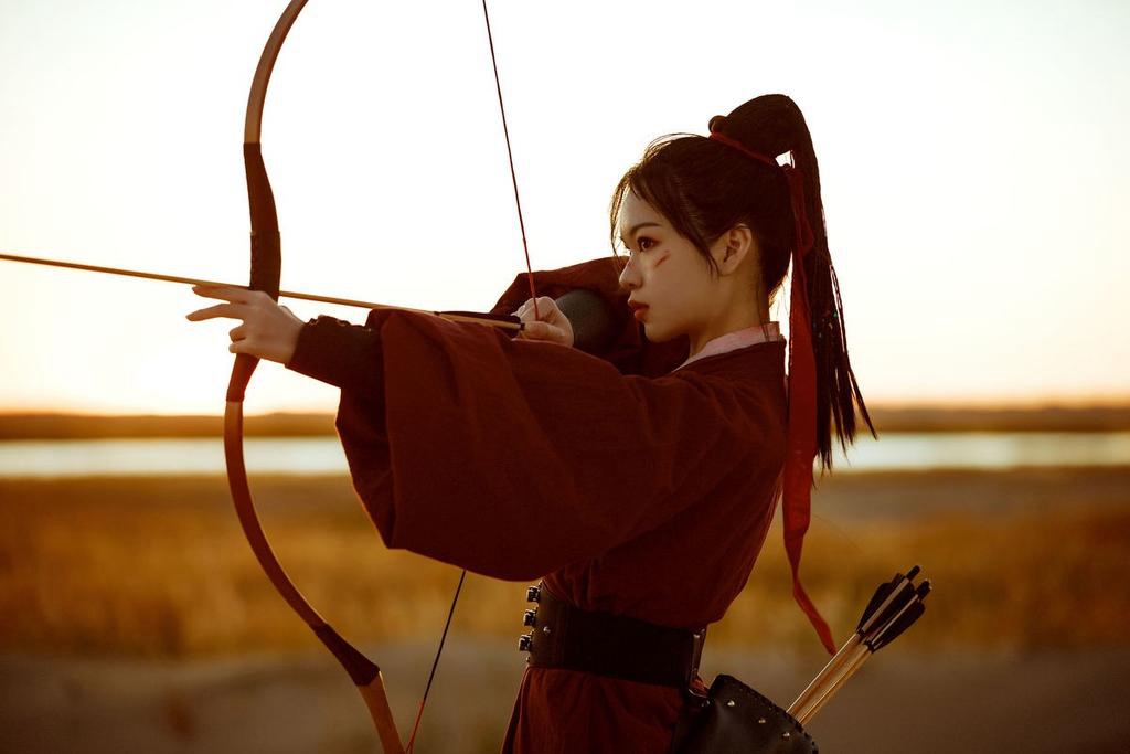 古装美女英姿飒爽唯美古风摄影