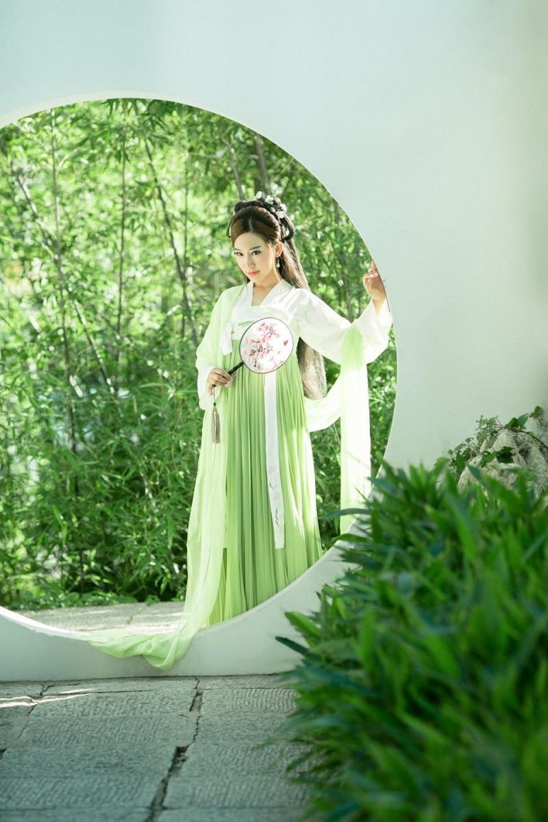 汉服美女清新脱俗唯美古风摄影