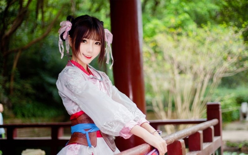 俏皮可爱古装美女唯美古风摄影