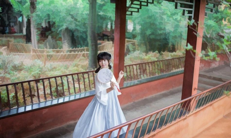 娇小玲珑汉服少女唯美古风摄影