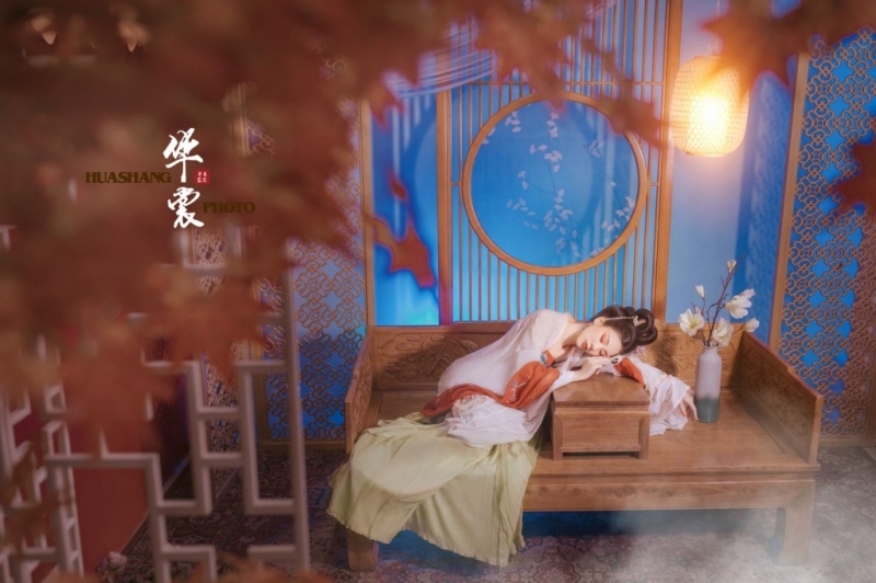 深藏闺中的古装美娇娘私人拍摄